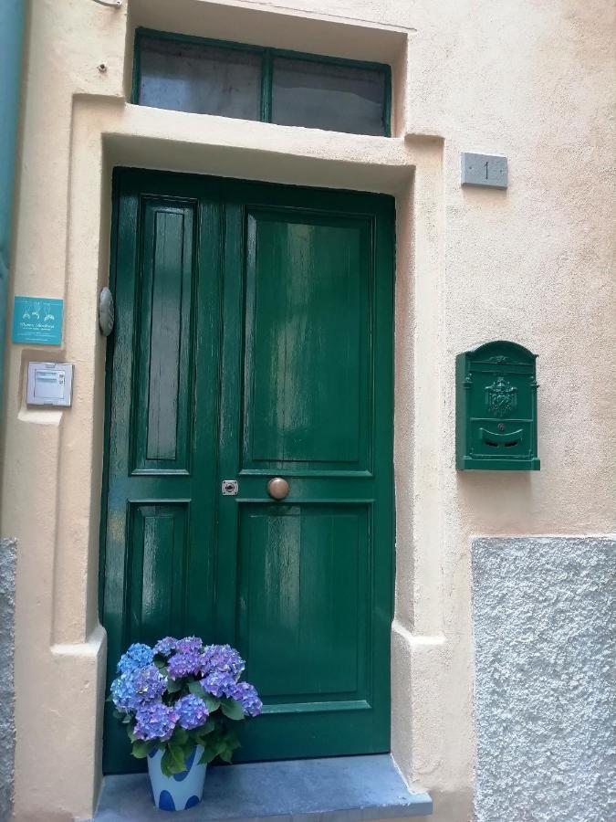 Donnabarbara Lägenhet Vernazza Exteriör bild