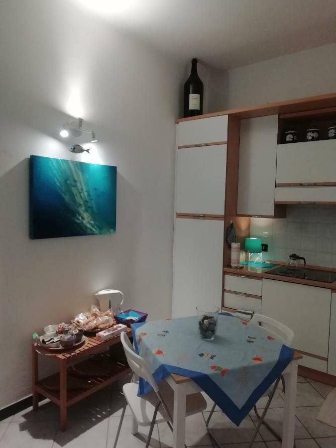 Donnabarbara Lägenhet Vernazza Exteriör bild